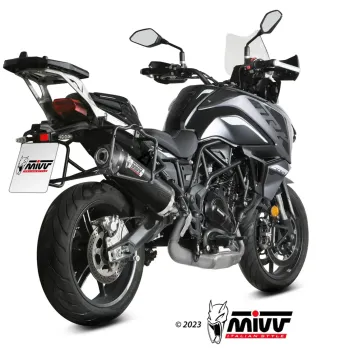 Escape Benelli TRK 702 - X 2023-2024 MIVV Oval Carbono copa Carbono E.012.LEC - vista 2