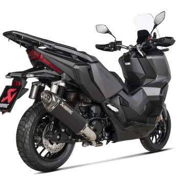 Escape Akrapovic Honda ADV 350 2022-2024 Inox Negro copa Carbono S-H3SO8-HRSSBL - vista 2